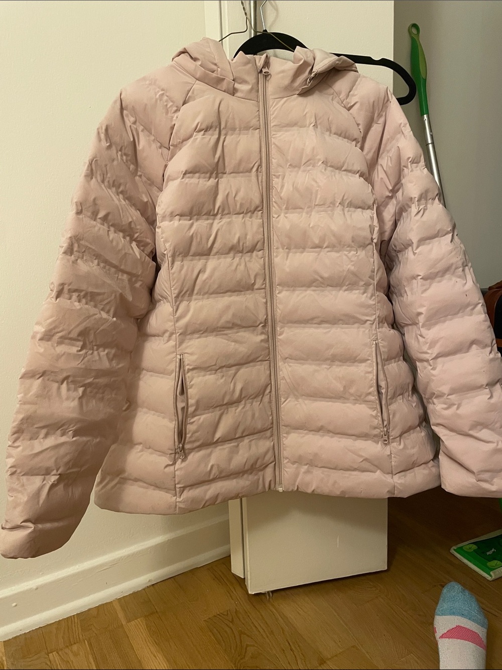 Light Pink Hooded Light Puffer Jacket